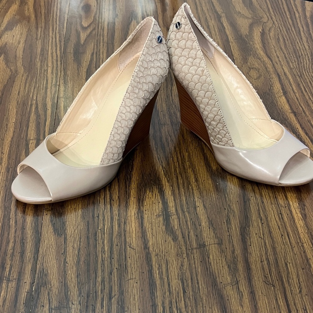 Calvin Klein Cream Peep-Toe Wedges